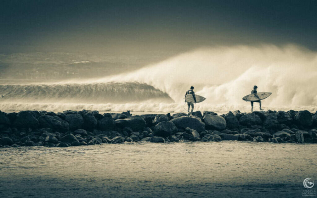 Surfers at Mā‘alaea Harbor