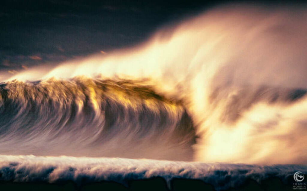 Freight trains surf wave in Maalaea Maui