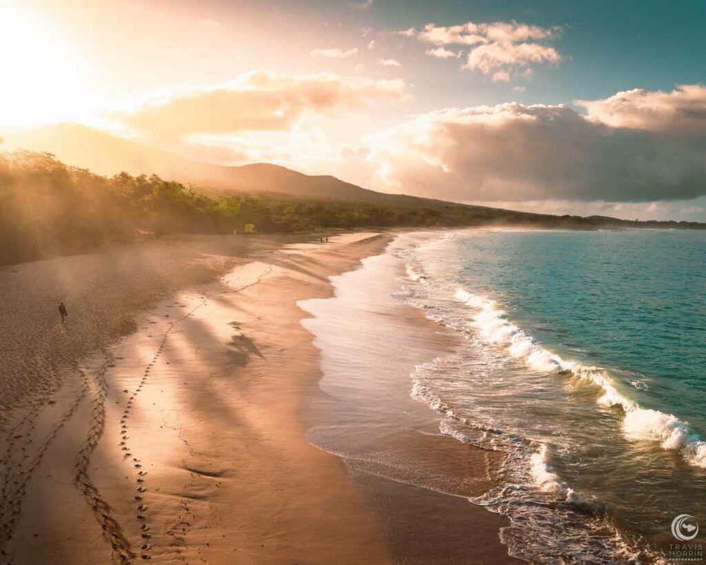 Ocean sunrise in Mākena Maui